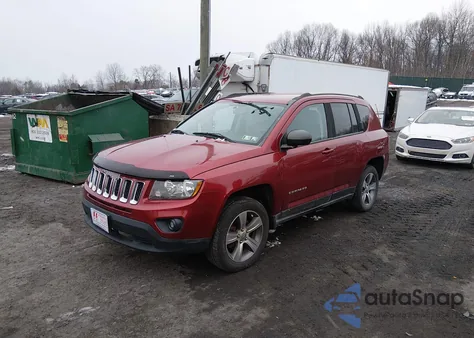 2016 Jeep Compass Sport z USA, uszkodzony, nr VIN 1C4NJDBB1GD510207